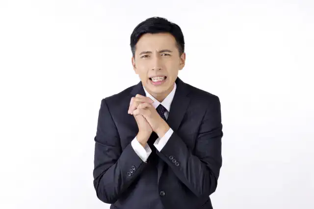 部下の発言スーツ